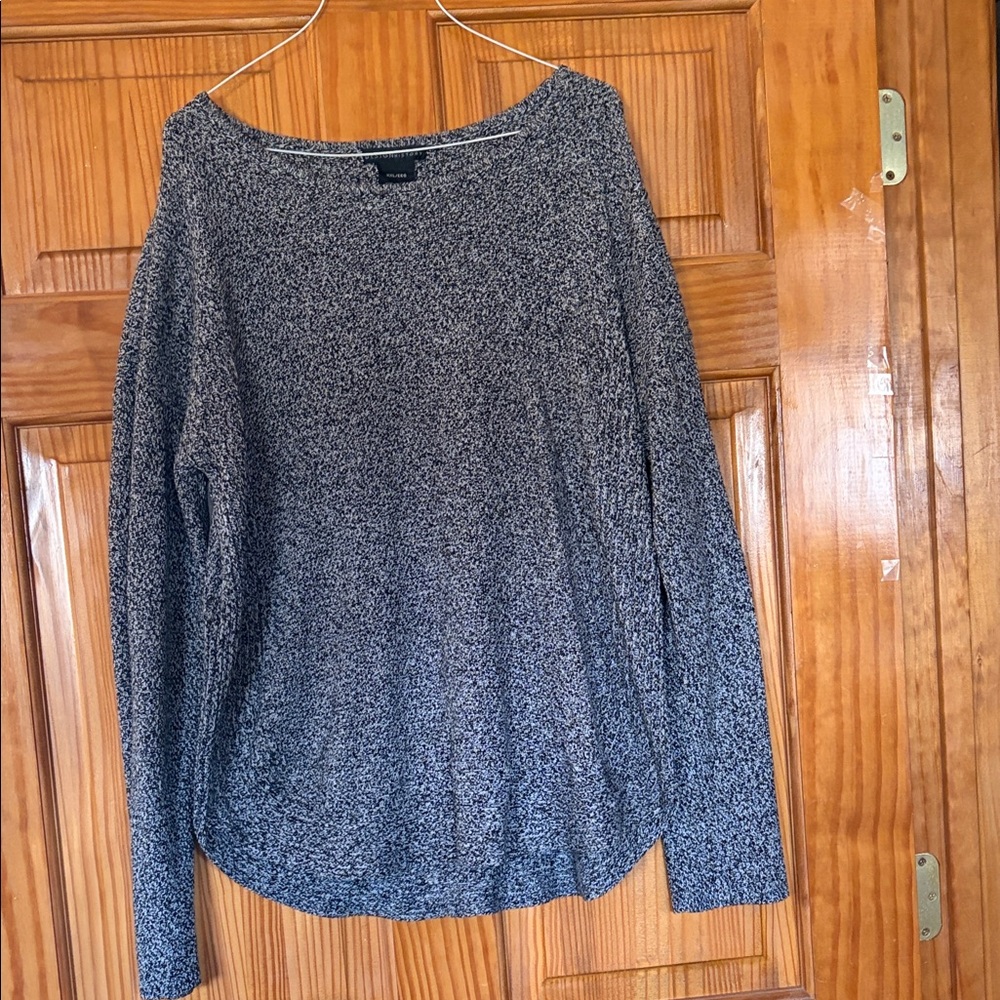 Design History Black and White Sweater